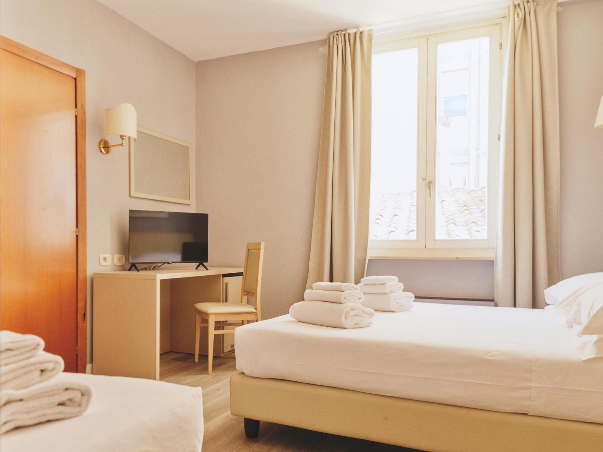 Superior Triple Room,1756801725:JPEG